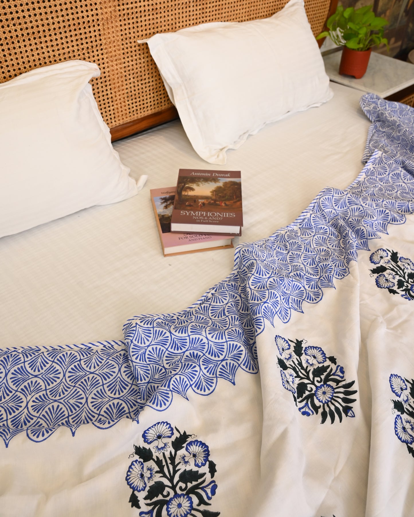 Patola Hand Block Printed Cotton Dohar AC Blanket