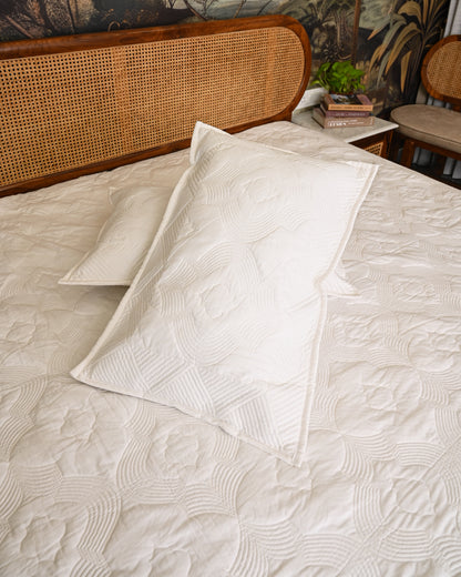 Kusum Hand Block Printed Quilted Bedcover Set
