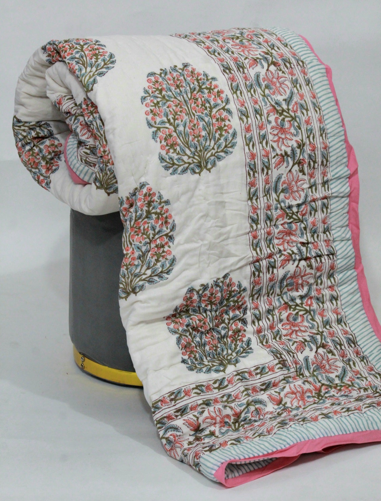 Stuti Cotton Quilt